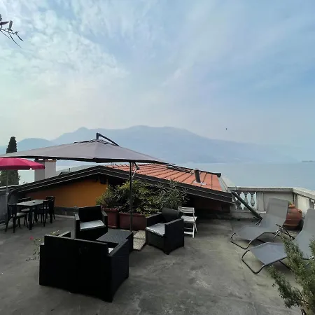 בית נופש Suitecastlelakeview 3 *